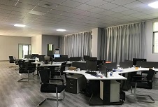 上海食品包装设计中如何选择材料和控制成本？