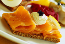 上海餐饮品牌设计，为您呈现本地美食与文化