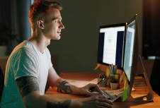 品牌推广公司如何在复杂多变的市场环境中，以独到策略和新颖角度，助力品牌破局而出