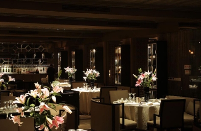 餐饮连锁品牌策划设计是一场关于味觉、视觉、情感与智慧的盛宴