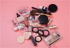 化妆品品牌策划设计不应是一劳永逸的工作，而是一个持续的过程