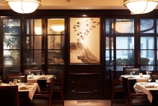 餐饮品牌策划设计，是一场关于味觉、视觉、情感与文化的综合艺术表演