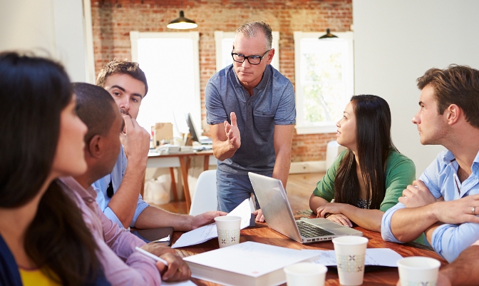 品牌全案策划是一场关于创新、情感、故事、跨界、科技与可持续发展的综合战役